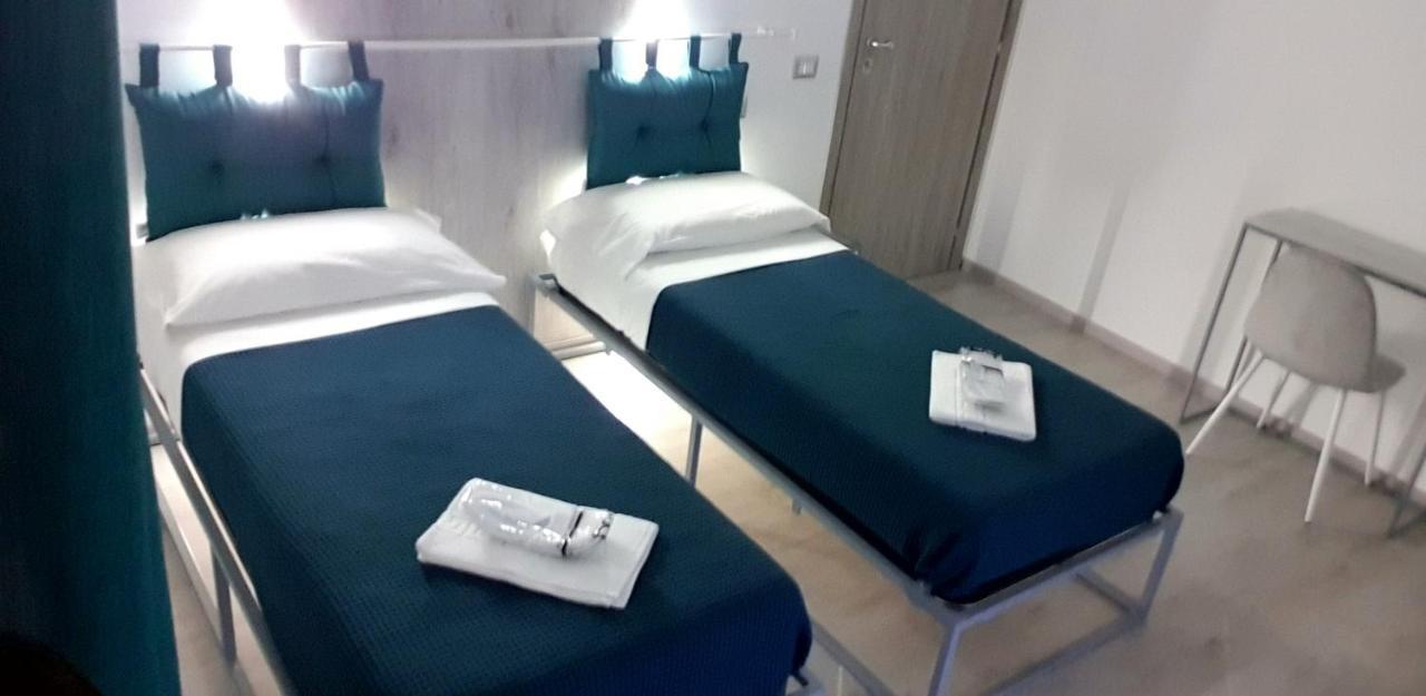 Dame Crotone Bed & Breakfast Dış mekan fotoğraf