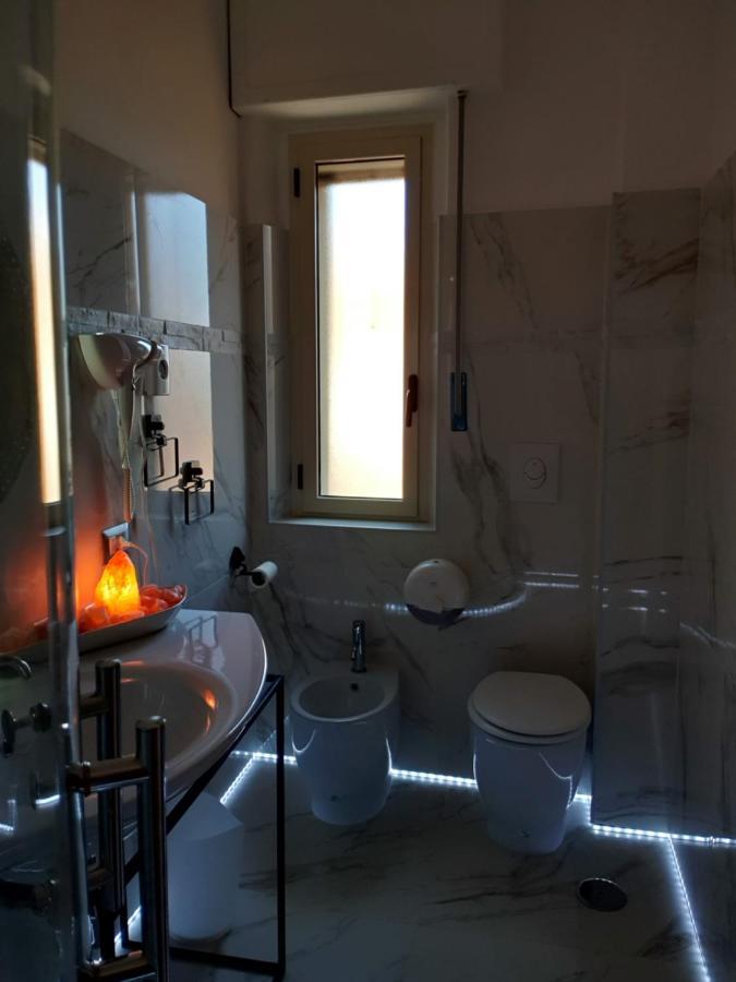 Dame Crotone Bed & Breakfast Dış mekan fotoğraf